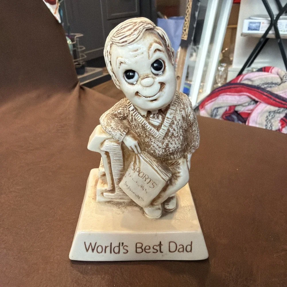 Vintage 1970's Wallace Berries Figure‎ Worlds Best Dad
